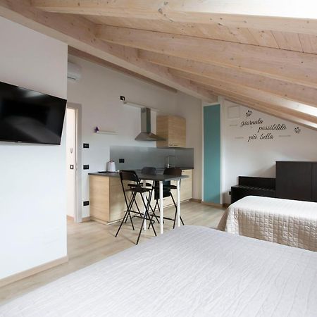 Il B&B Di Piazza Motta Albese Con Cassano Extérieur photo