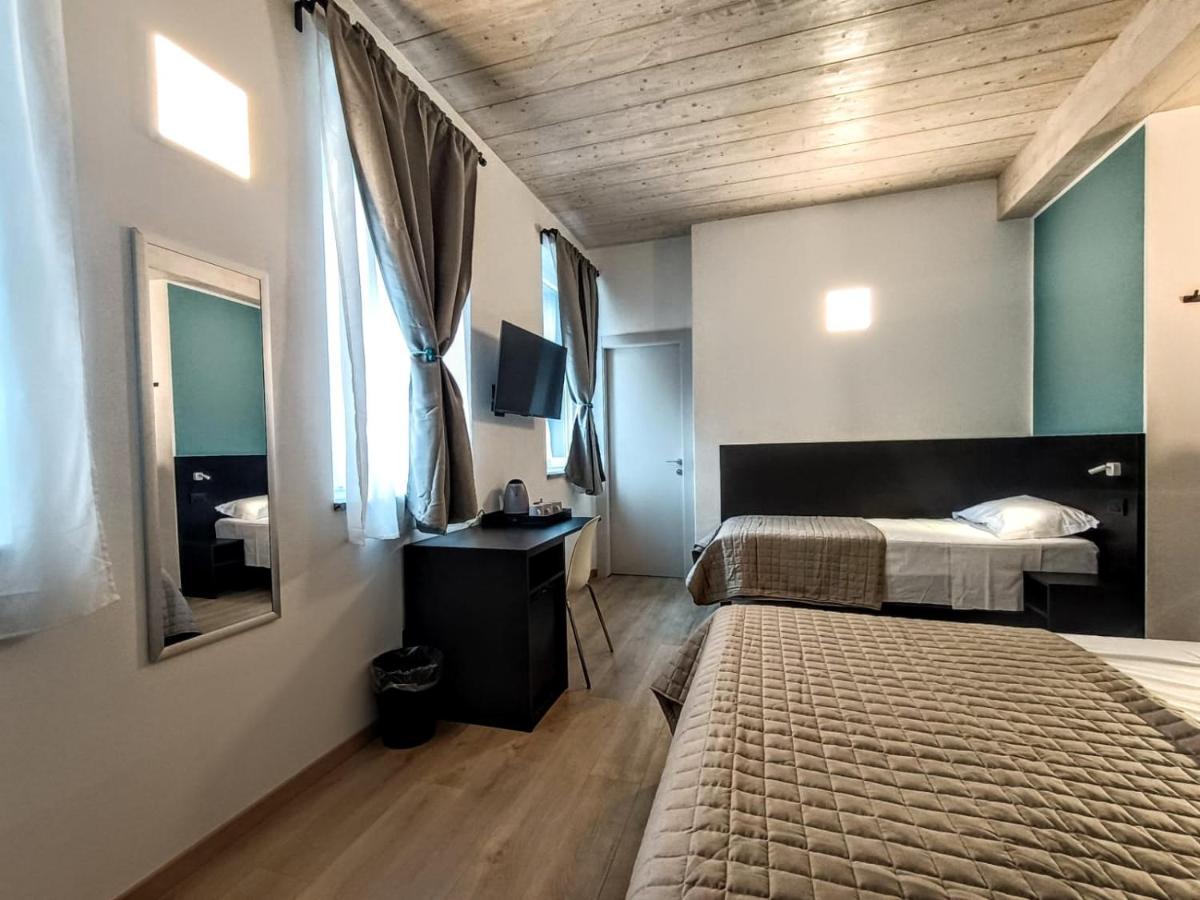 Il B&B Di Piazza Motta Albese Con Cassano Extérieur photo