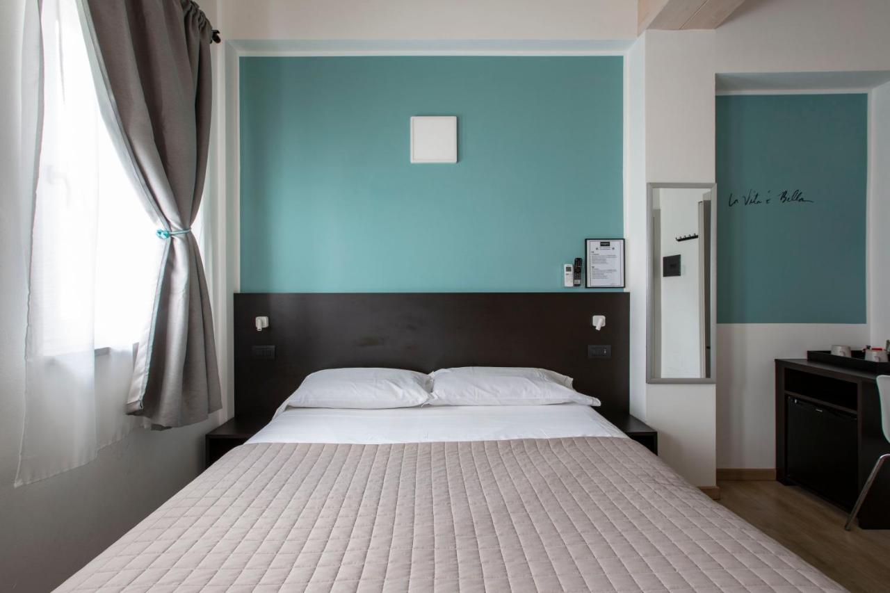 Il B&B Di Piazza Motta Albese Con Cassano Extérieur photo