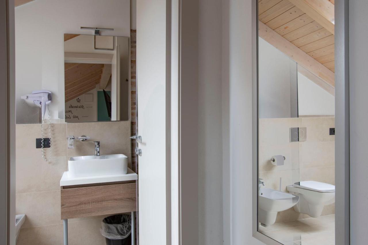 Il B&B Di Piazza Motta Albese Con Cassano Extérieur photo