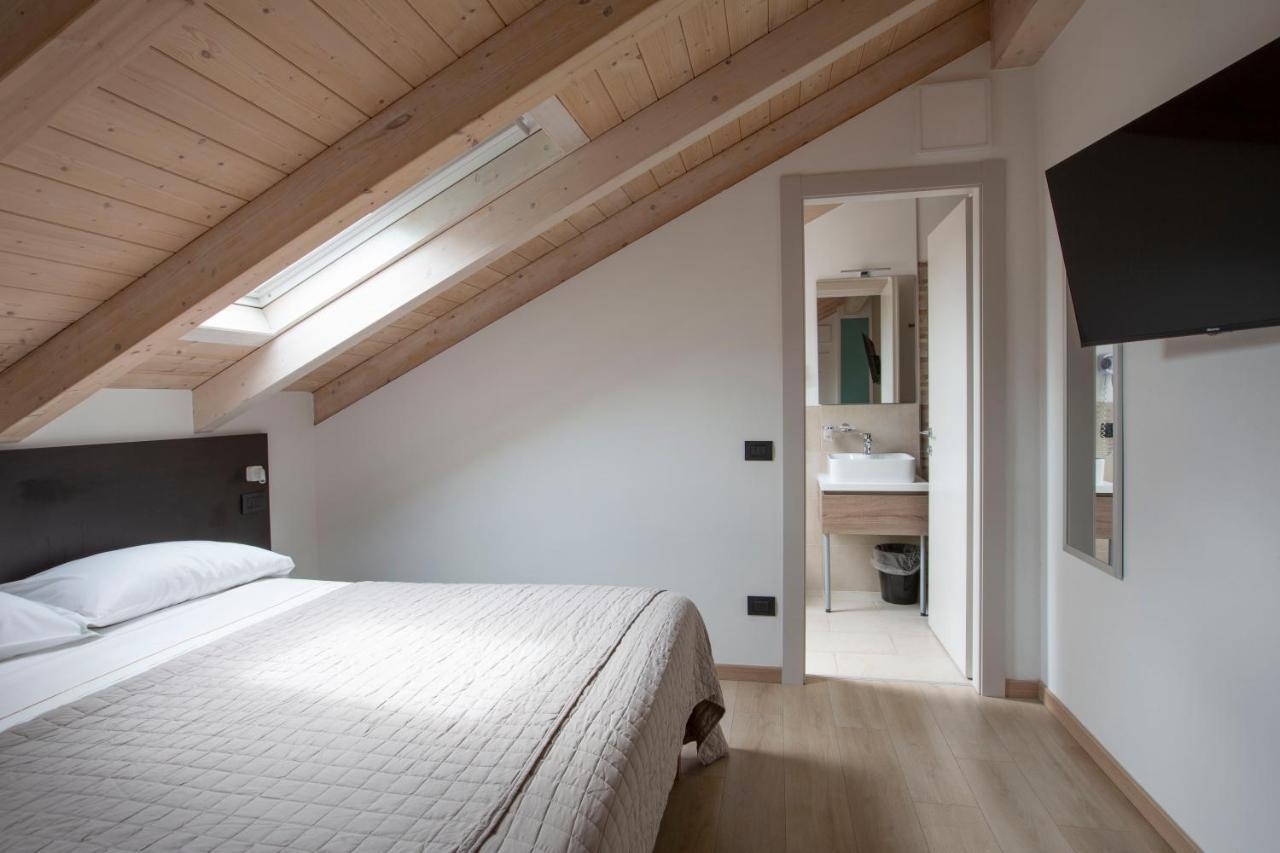 Il B&B Di Piazza Motta Albese Con Cassano Extérieur photo