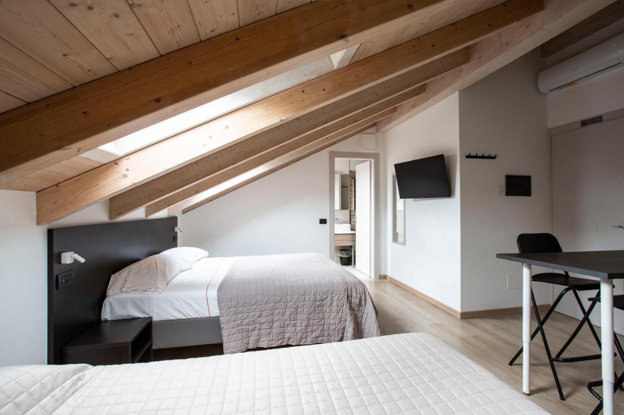 Il B&B Di Piazza Motta Albese Con Cassano Extérieur photo